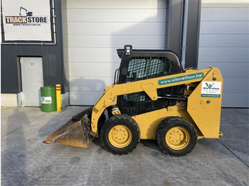 Mini pá carregadora CATERPILLAR 226D