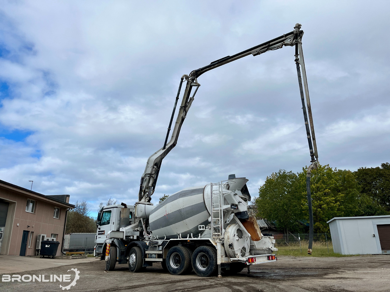 2004 MERCEDES-BENZ ACTROS 3241K 8X4/4 PUMI - Camião betoneira: foto 5 2004 MERCEDES-BENZ ACTROS 3241K 8X4/4 PUMI - Camião betoneira: foto 5