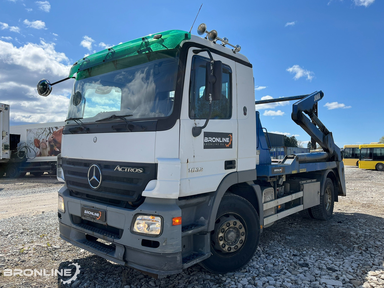 2004 Mercedes-Benz Actros 1832 Skip Loader Joab - Camião multibenne: foto 1 2004 Mercedes-Benz Actros 1832 Skip Loader Joab - Camião multibenne: foto 1