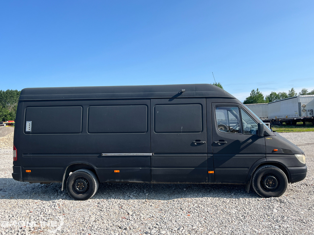 2004 Mercedes-Benz Sprinter 313 CDI 2.2d 95kW - Furgão: foto 4 2004 Mercedes-Benz Sprinter 313 CDI 2.2d 95kW - Furgão: foto 4