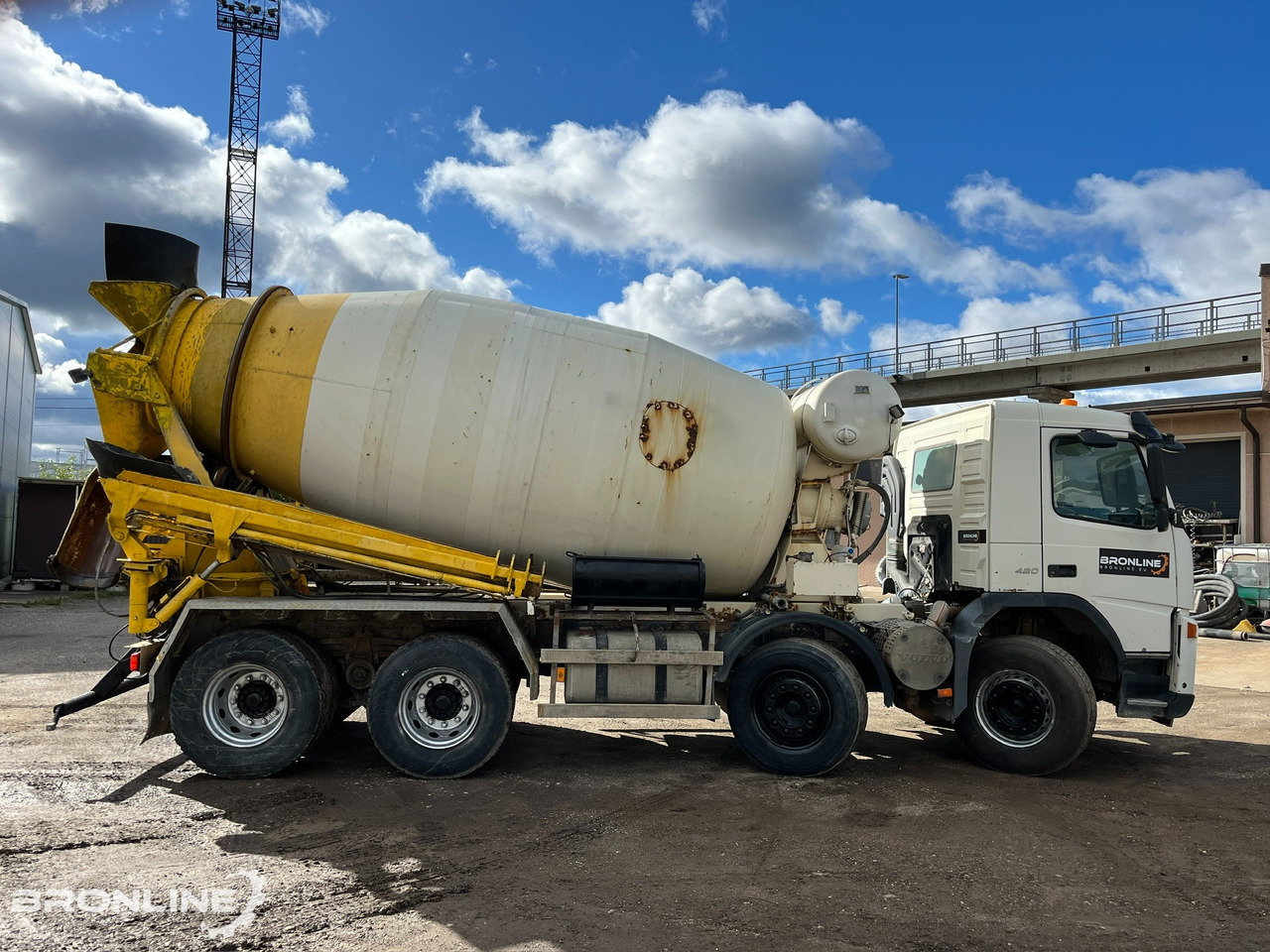 Camião betoneira 2004 Volvo FM12 420 8x4 Intermix 10m³: foto 7