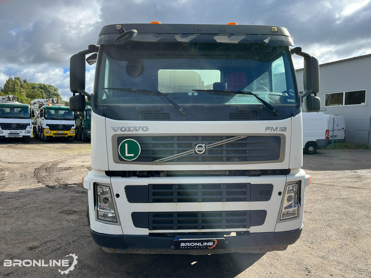 Camião betoneira 2004 Volvo FM12 420 8x4 Intermix 10m³: foto 8