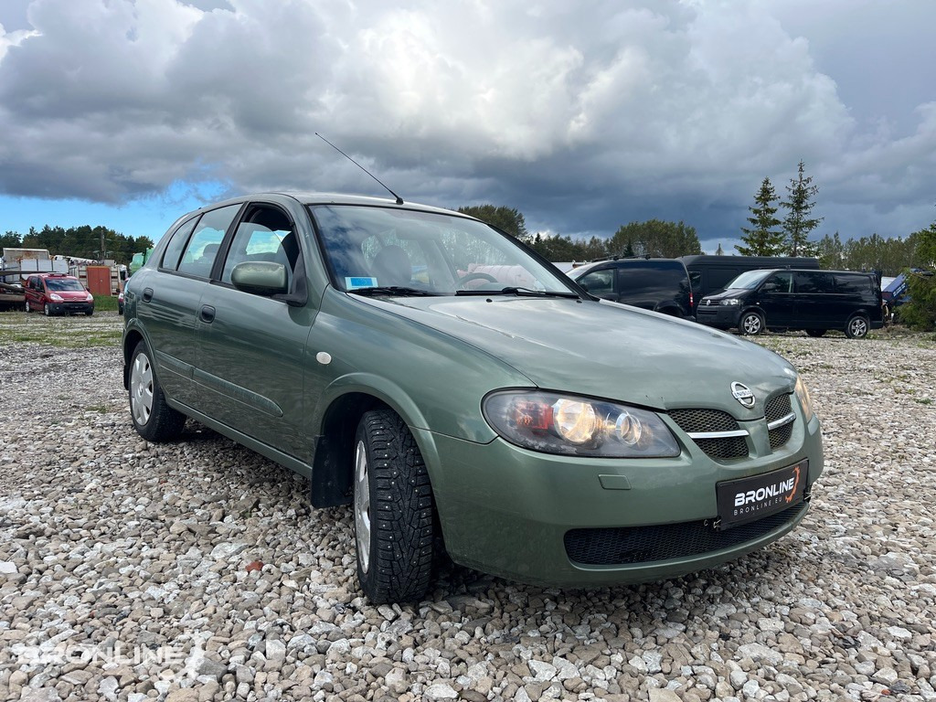 2005 Nissan Almera 1.8 85kW - Automóvel: foto 2 2005 Nissan Almera 1.8 85kW - Automóvel: foto 2