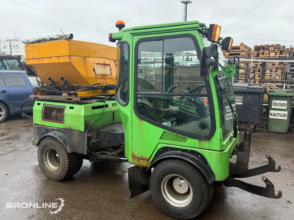 2008 LM TRAC 385 + Spreader - Veículo limpa-neves: foto 2 2008 LM TRAC 385 + Spreader - Veículo limpa-neves: foto 2
