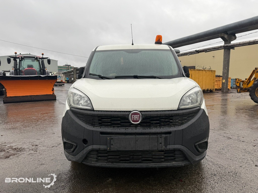 2016 Fiat Doblo 1.2 55kw - Furgão compacto: foto 3 2016 Fiat Doblo 1.2 55kw - Furgão compacto: foto 3
