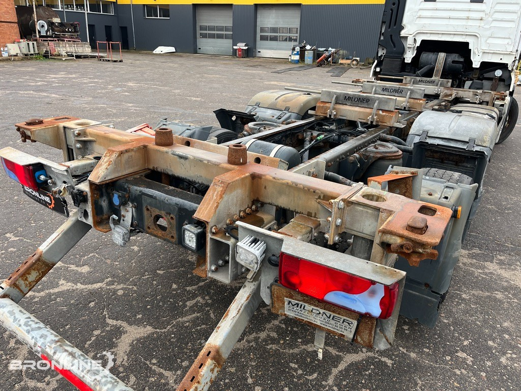 2016 MAN TGX 26.440 6x2 BDF - Camião transportador de contêineres/ Caixa móvel: foto 4 2016 MAN TGX 26.440 6x2 BDF - Camião transportador de contêineres/ Caixa móvel: foto 4