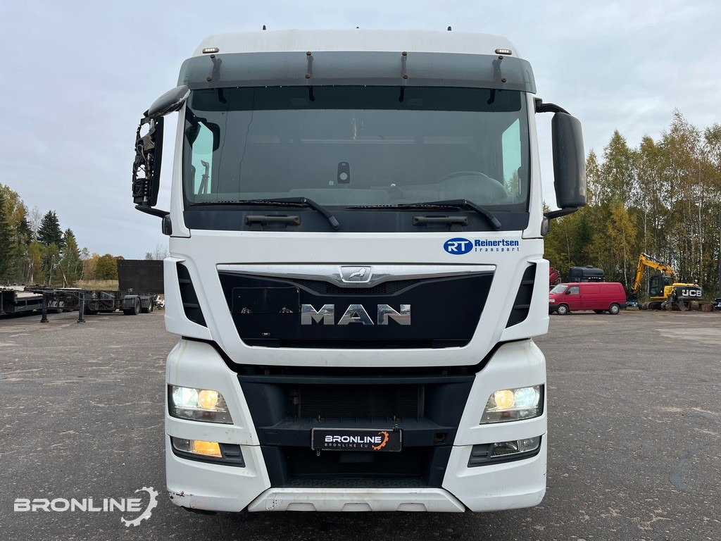 2016 MAN TGX 26.440 6x2 BDF - Camião transportador de contêineres/ Caixa móvel: foto 3 2016 MAN TGX 26.440 6x2 BDF - Camião transportador de contêineres/ Caixa móvel: foto 3