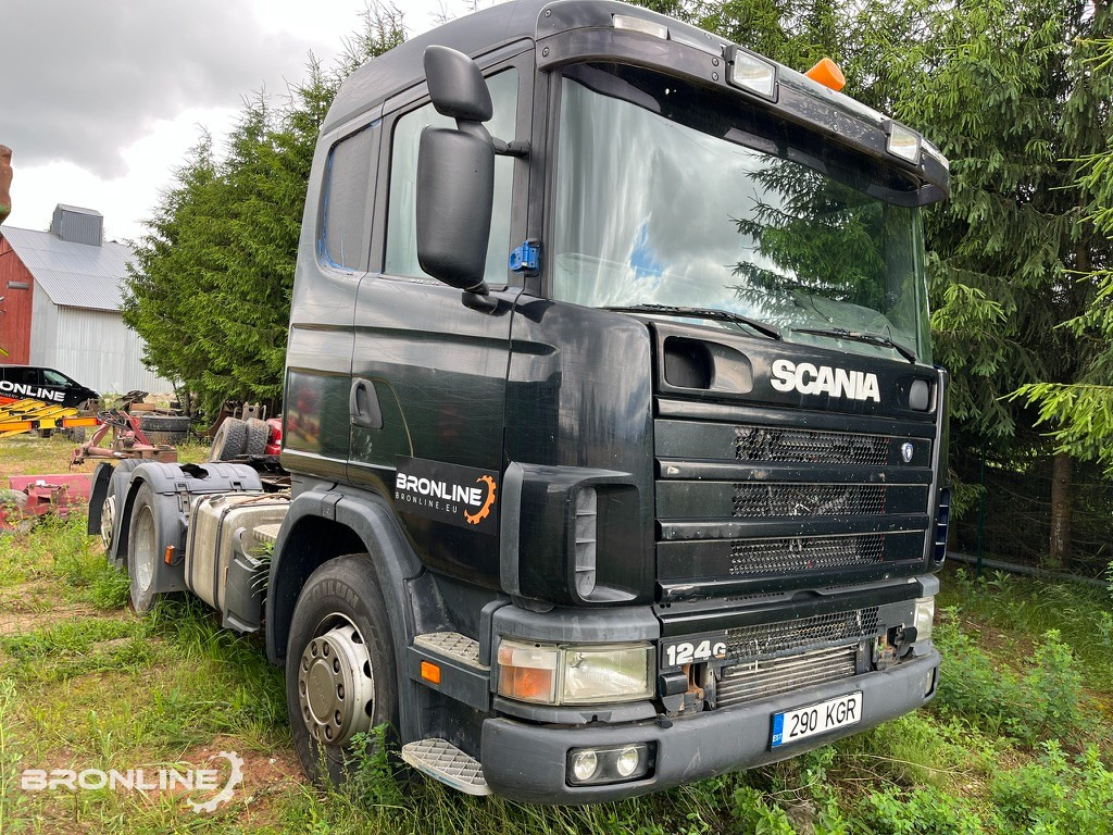 2001 SCANIA R124 6x2 Mootoririkkega/Faulty engine - Tractor: foto 1 2001 SCANIA R124 6x2 Mootoririkkega/Faulty engine - Tractor: foto 1
