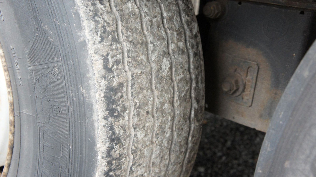 Semi-reboque de lona Krone SD Doppelter Boden Verstärkte Plane 2x Liftachse: foto 9 Semi-reboque de lona Krone SD Doppelter Boden Verstärkte Plane 2x Liftachse: foto 9