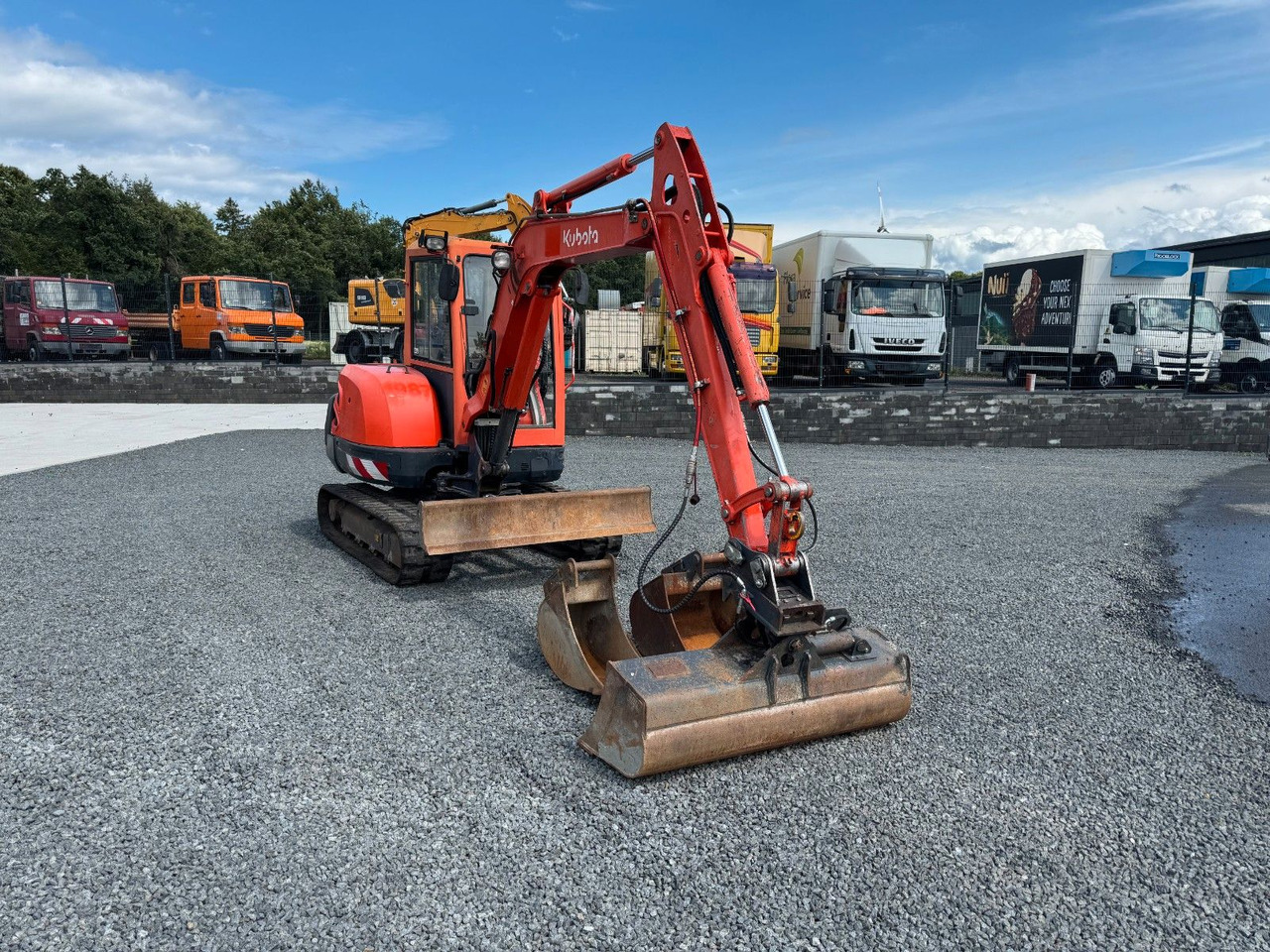 Kubota KX 121-3a KX121 Minibagger Monoausleger 3xLöffel - Mini escavadeira: foto 3 Kubota KX 121-3a KX121 Minibagger Monoausleger 3xLöffel - Mini escavadeira: foto 3