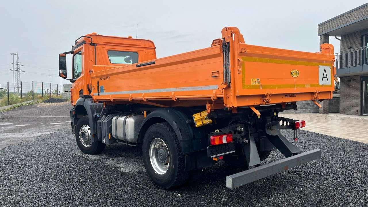 Mercedes-Benz Arocs 1835 Dreiseitenikpper Meiller - Camião basculante: foto 5 Mercedes-Benz Arocs 1835 Dreiseitenikpper Meiller - Camião basculante: foto 5