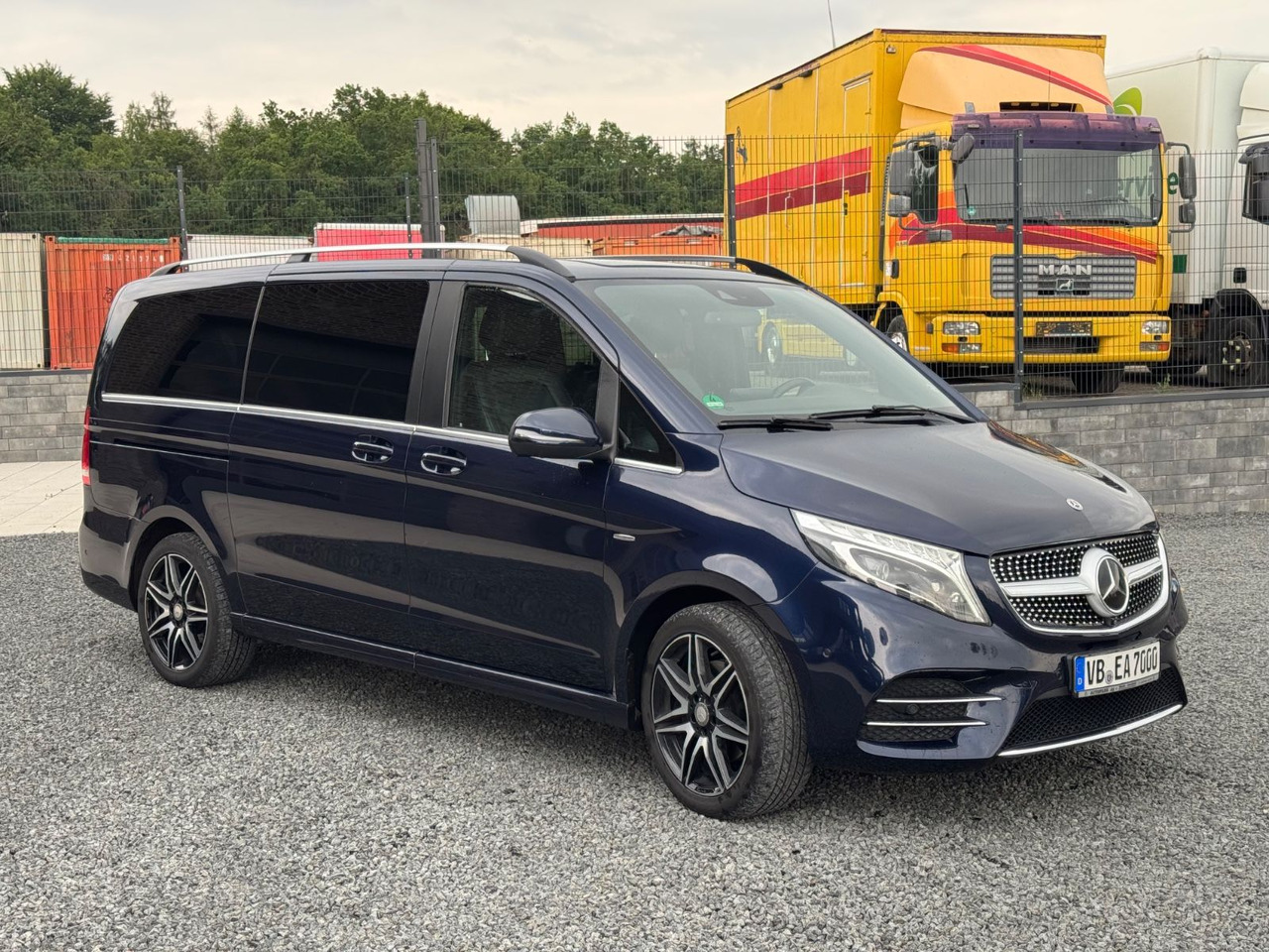 Mercedes-Benz V 250 AMG Avantg.Edition 4M Lang Distronic Stand - Furgão de passageiros: foto 5 Mercedes-Benz V 250 AMG Avantg.Edition 4M Lang Distronic Stand - Furgão de passageiros: foto 5