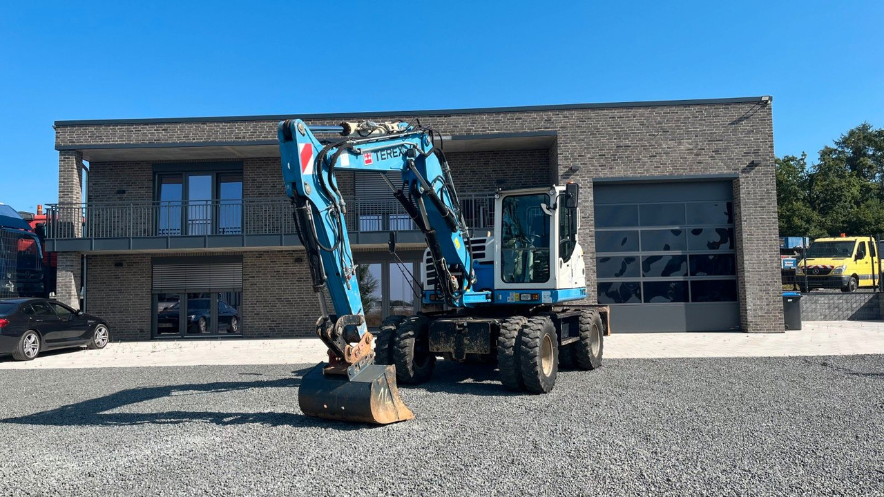 Terex TW110 Mobilbagger Verstellausleger 11000Kg - Escavadeira de rodas: foto 1 Terex TW110 Mobilbagger Verstellausleger 11000Kg - Escavadeira de rodas: foto 1