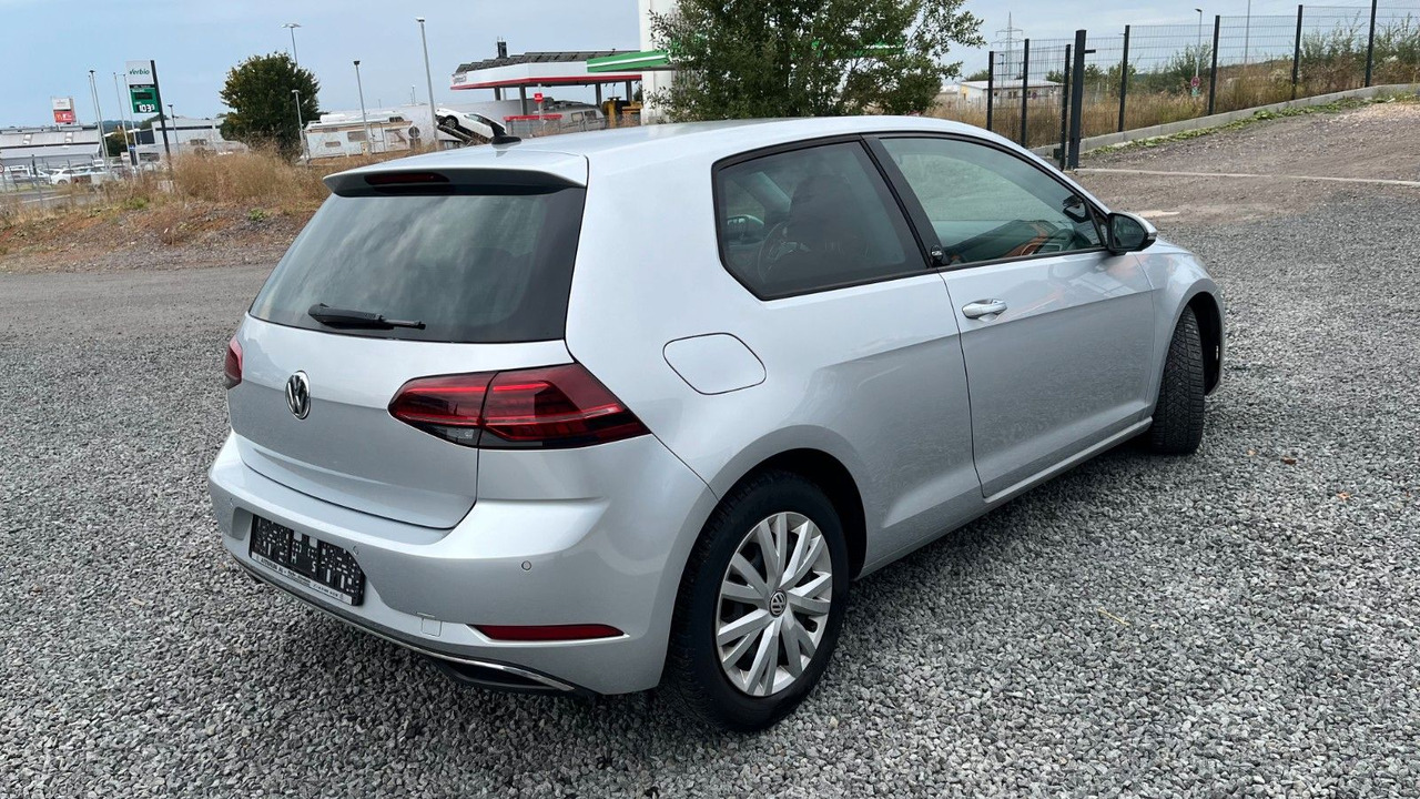 Volkswagen Golf VII Lim. Sound Start-Stopp - Automóvel: foto 4 Volkswagen Golf VII Lim. Sound Start-Stopp - Automóvel: foto 4