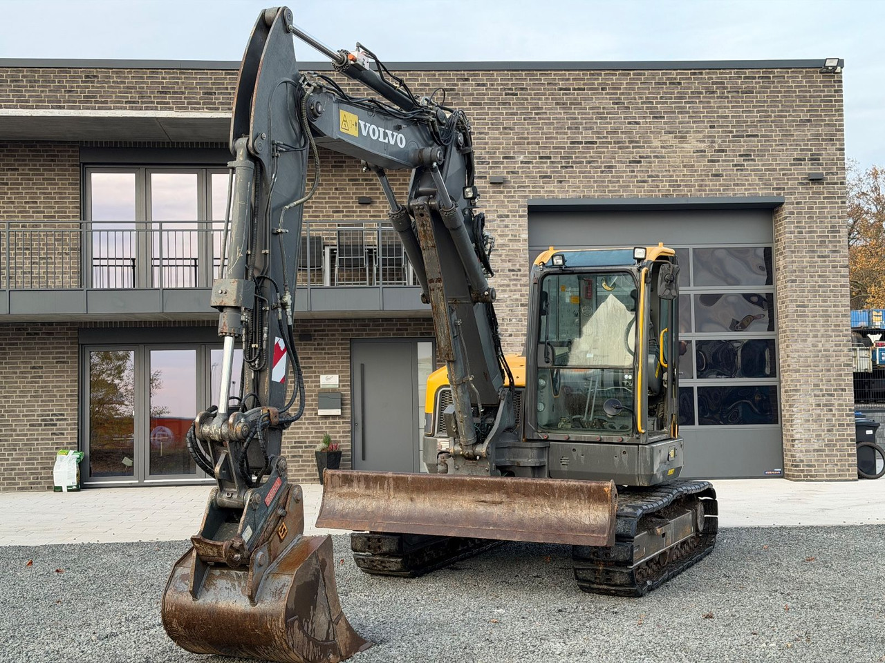 Volvo ECR 88 D Verstellauslger OQ Oilquick - Mini escavadeira: foto 5 Volvo ECR 88 D Verstellauslger OQ Oilquick - Mini escavadeira: foto 5