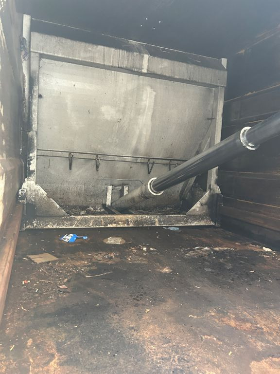 MAN TGA 26.310 6x2 BL MAN TGA 26.310 6x2 BL - Caminhão de lixo: foto 4 MAN TGA 26.310 6x2 BL MAN TGA 26.310 6x2 BL - Caminhão de lixo: foto 4