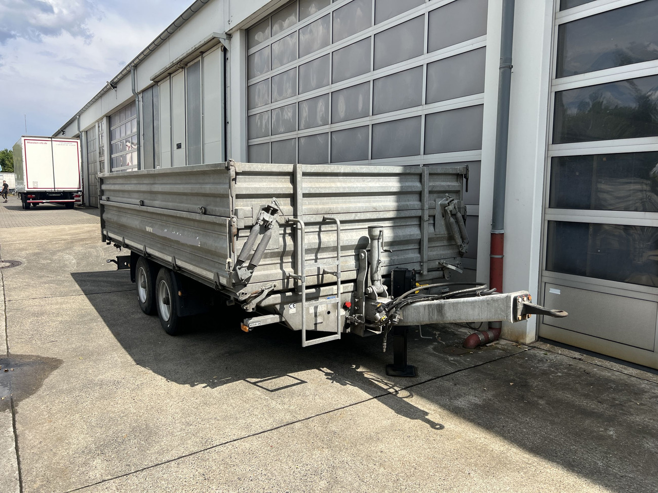 Humbaur D1AC Tandemkipper- Tieflader mit Aufsatz, neuwertig - Reboque basculante: foto 4 Humbaur D1AC Tandemkipper- Tieflader mit Aufsatz, neuwertig - Reboque basculante: foto 4