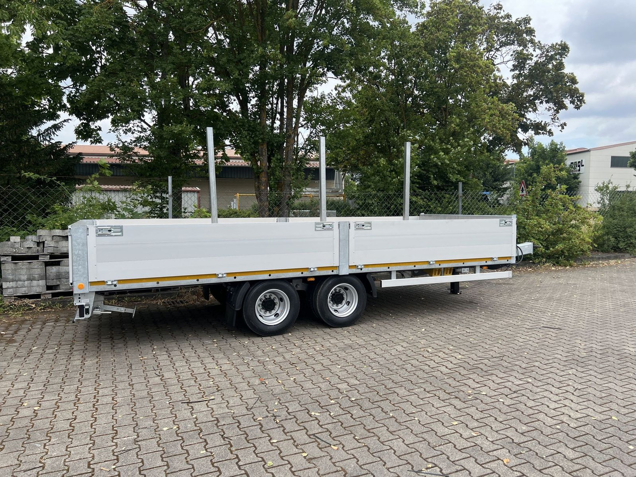Möslein 14,4 t Tandem- Pritschenanhänger- Tieflader - Reboque plataforma/ Caixa aberta: foto 5 Möslein 14,4 t Tandem- Pritschenanhänger- Tieflader - Reboque plataforma/ Caixa aberta: foto 5