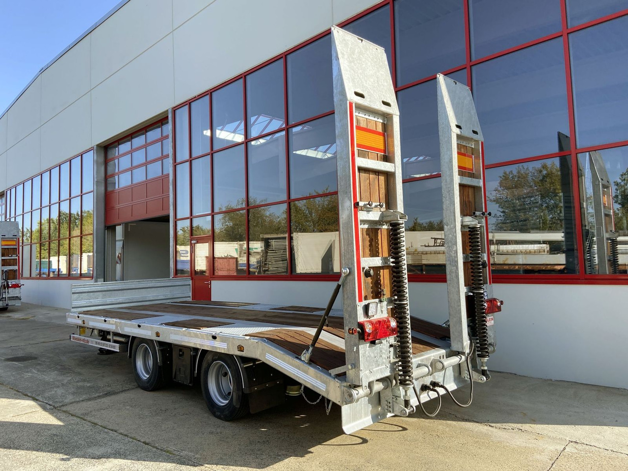 Möslein 19 t Tandemtieflader, Luftgefedert, NEU - Reboque baixa: foto 4 Möslein 19 t Tandemtieflader, Luftgefedert, NEU - Reboque baixa: foto 4