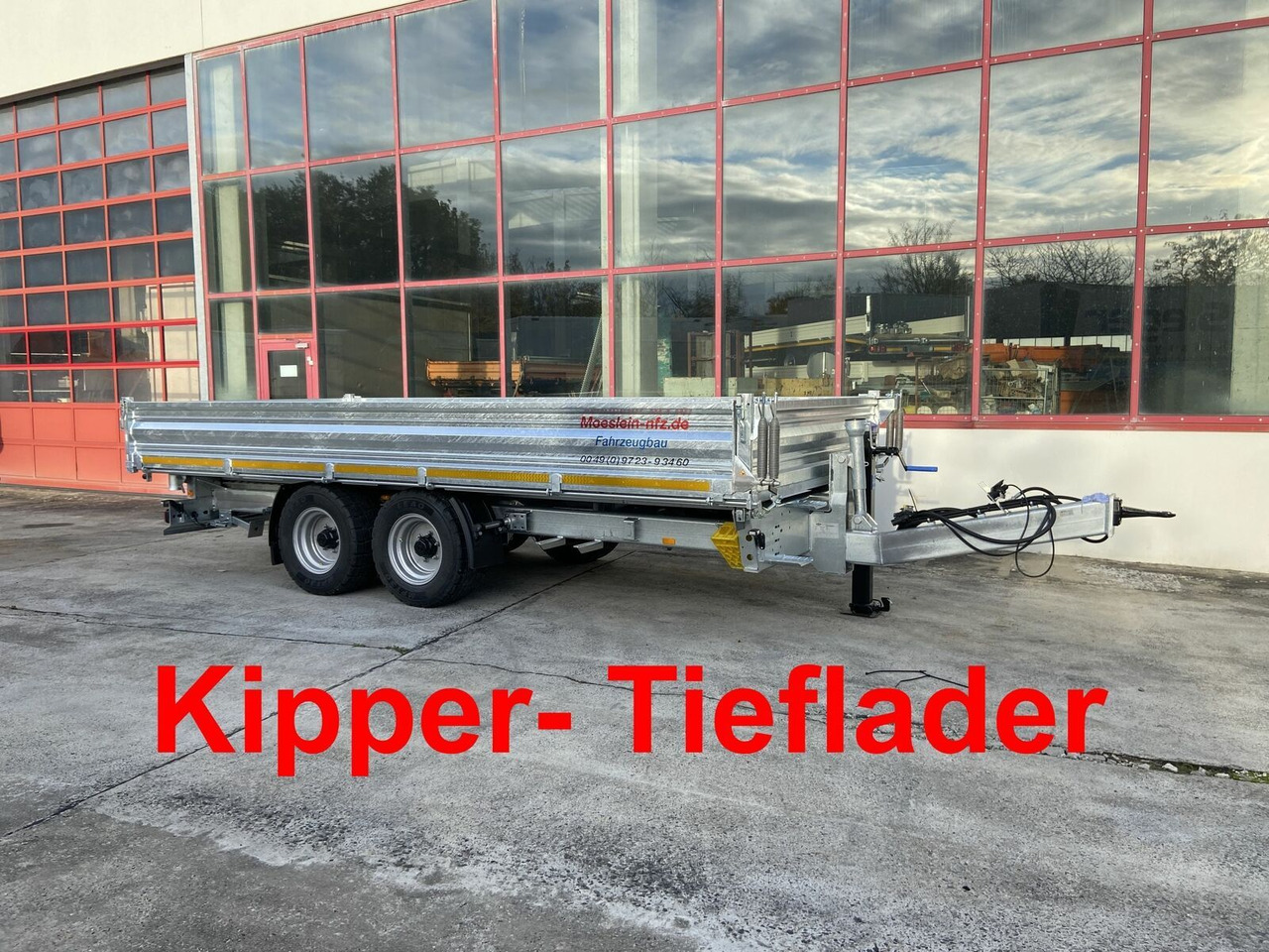 Möslein Kipper Tieflader, Breite Reifen-- Neufahrzeug - - Reboque basculante: foto 1 Möslein Kipper Tieflader, Breite Reifen-- Neufahrzeug - - Reboque basculante: foto 1