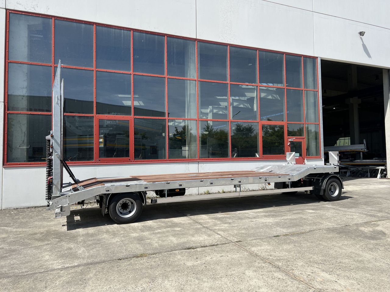 Möslein T 2 Schwebheim Neuer 2 Achs Tieflader- Anhänger, Verbreiterung - Reboque baixa: foto 3 Möslein T 2 Schwebheim Neuer 2 Achs Tieflader- Anhänger, Verbreiterung - Reboque baixa: foto 3