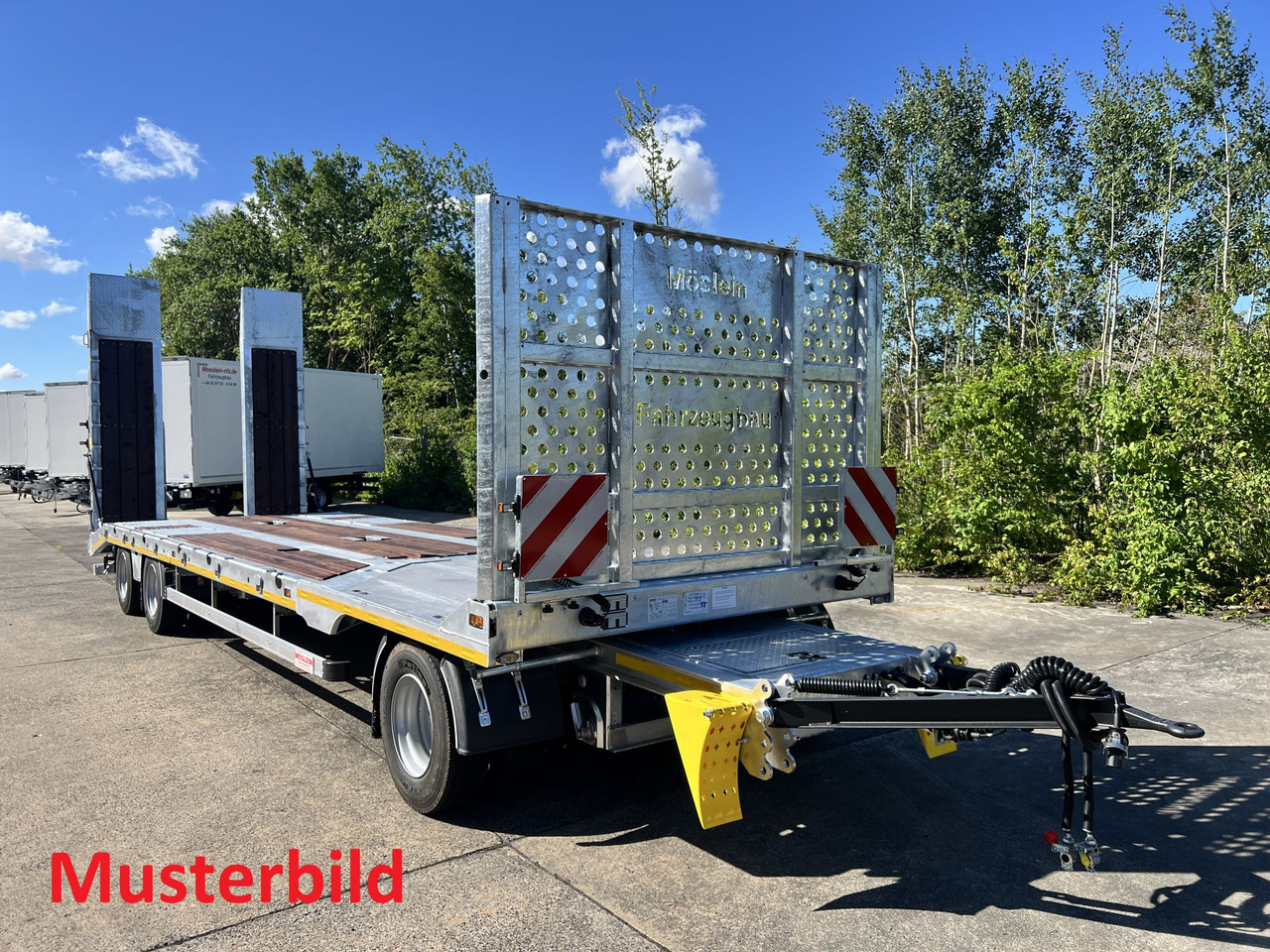 Möslein T 3-8,20 P VB H1 3 Achs Tieflader mit gerader Ladefläche 8,10 m, Neufahrzeug - Reboque baixa: foto 5 Möslein T 3-8,20 P VB H1 3 Achs Tieflader mit gerader Ladefläche 8,10 m, Neufahrzeug - Reboque baixa: foto 5