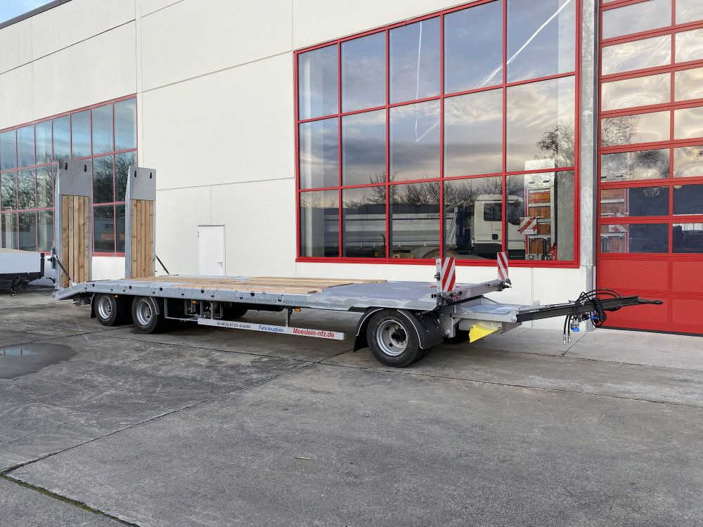 Möslein T 3-9,20 F Blatt 3 Achs Tieflader mit gerader Ladefläche 9 m, Neufahrzeug - Reboque baixa: foto 4 Möslein T 3-9,20 F Blatt 3 Achs Tieflader mit gerader Ladefläche 9 m, Neufahrzeug - Reboque baixa: foto 4