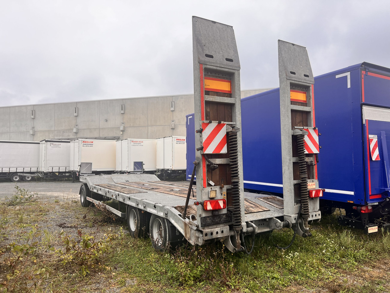 Möslein TA3 Schwebheim 3 Achs Tieflader, Verzinkt - Reboque baixa: foto 2 Möslein TA3 Schwebheim 3 Achs Tieflader, Verzinkt - Reboque baixa: foto 2