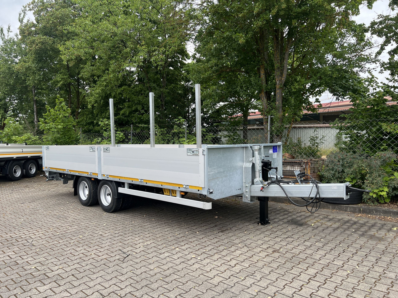 Möslein THT 14,4 G 6,2 14,4 t GG Tandem- Pritschenanhänger- Tieflader - Reboque plataforma/ Caixa aberta: foto 4 Möslein THT 14,4 G 6,2 14,4 t GG Tandem- Pritschenanhänger- Tieflader - Reboque plataforma/ Caixa aberta: foto 4