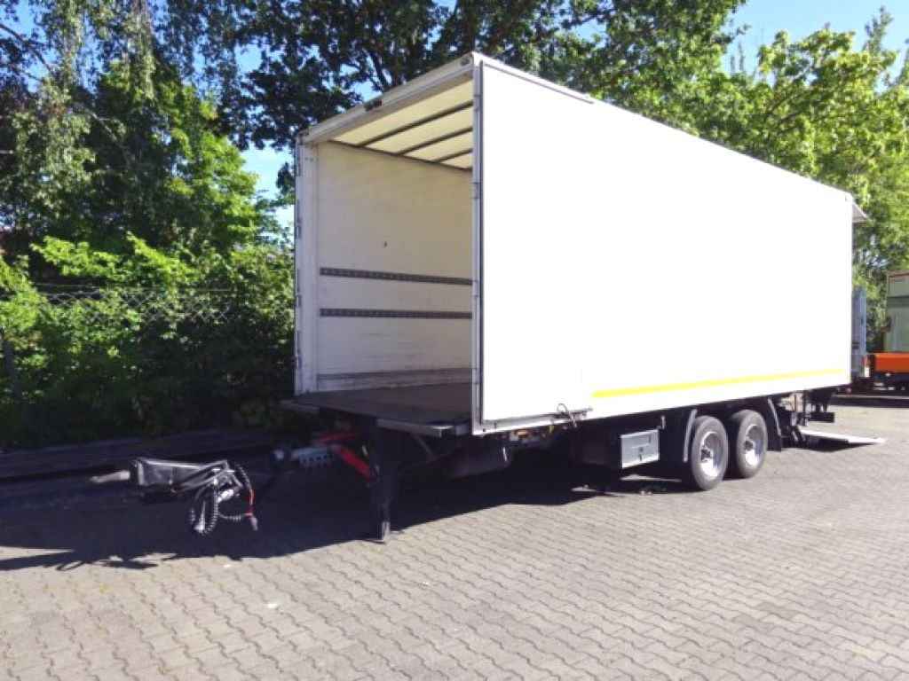 Möslein TKO 105 Schwebheim  Tandemkoffer, Ladebordwand + Durchladbar - Reboque furgão: foto 3 Möslein TKO 105 Schwebheim  Tandemkoffer, Ladebordwand + Durchladbar - Reboque furgão: foto 3