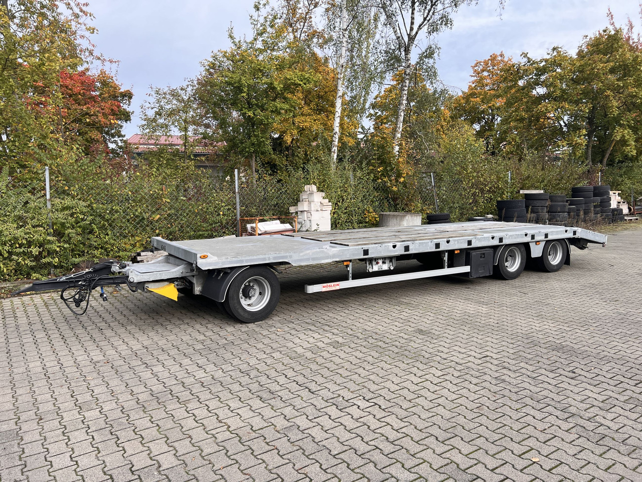 Möslein TO 3 F Schwebheim 3 Achs Tiefladeranhänger - Reboque baixa: foto 2 Möslein TO 3 F Schwebheim 3 Achs Tiefladeranhänger - Reboque baixa: foto 2