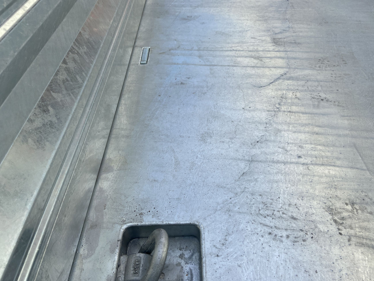 Möslein TTD 11 Breite Reifen  5,70 lang  Kipper Tieflader, Breite Reifen, 5,70 m lang-- Neufahrzeug -- - Reboque basculante: foto 3 Möslein TTD 11 Breite Reifen  5,70 lang  Kipper Tieflader, Breite Reifen, 5,70 m lang-- Neufahrzeug -- - Reboque basculante: foto 3