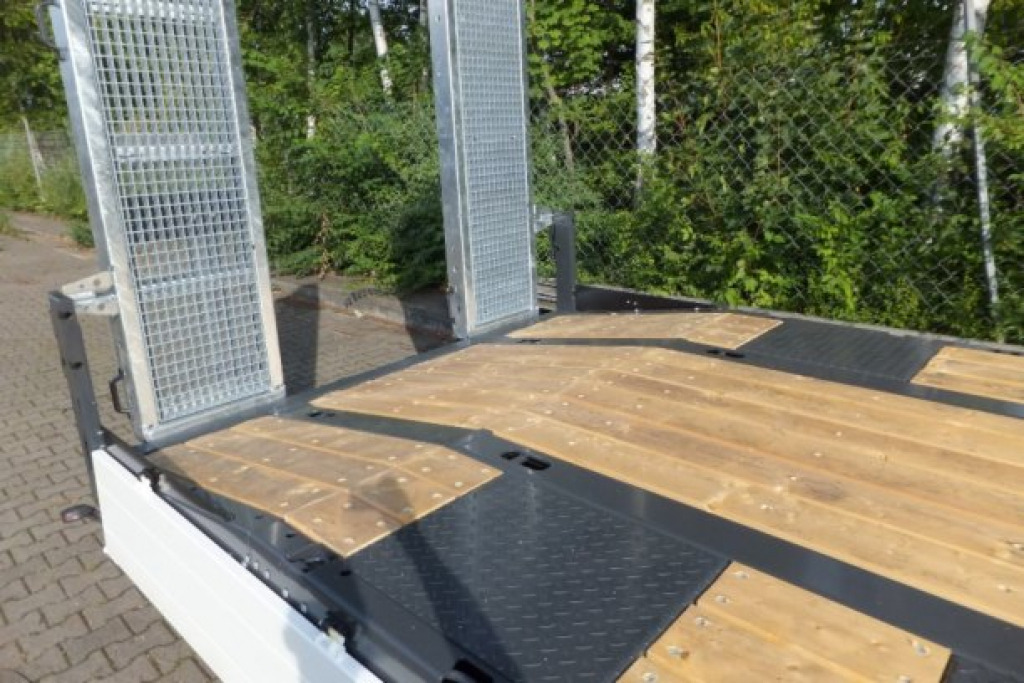 Möslein TTT 13- 5,2 Weiß Neuer Tandemtieflader 13 t GG - Reboque baixa: foto 2 Möslein TTT 13- 5,2 Weiß Neuer Tandemtieflader 13 t GG - Reboque baixa: foto 2