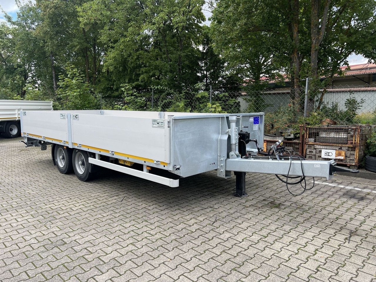 Möslein Tandem- Pritschenanhänger- Tieflader - Reboque plataforma/ Caixa aberta: foto 2 Möslein Tandem- Pritschenanhänger- Tieflader - Reboque plataforma/ Caixa aberta: foto 2