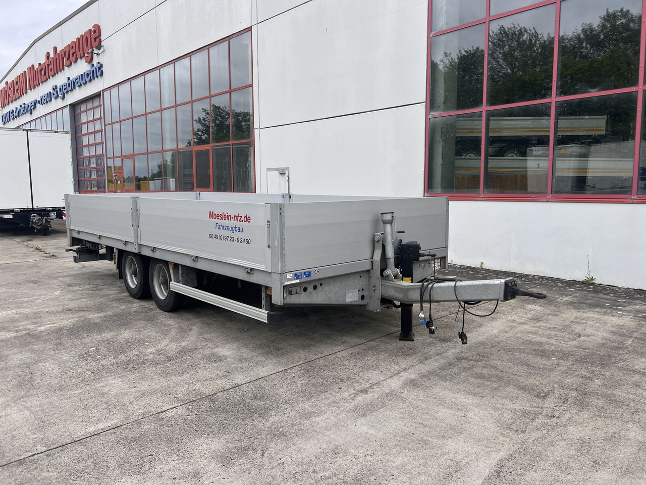 Möslein Tandem- Pritschenanhänger, neuwertig - Reboque plataforma/ Caixa aberta: foto 5 Möslein Tandem- Pritschenanhänger, neuwertig - Reboque plataforma/ Caixa aberta: foto 5