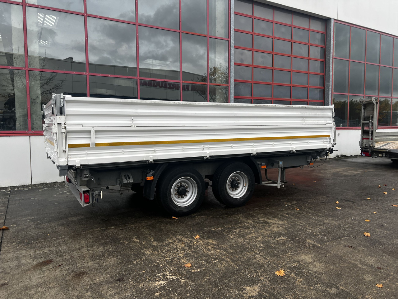 Schmid Fahrzeugbau DK 135 AR 13,5 t Tandemkipper mit Aufsatzbordwänden - Reboque basculante: foto 2 Schmid Fahrzeugbau DK 135 AR 13,5 t Tandemkipper mit Aufsatzbordwänden - Reboque basculante: foto 2