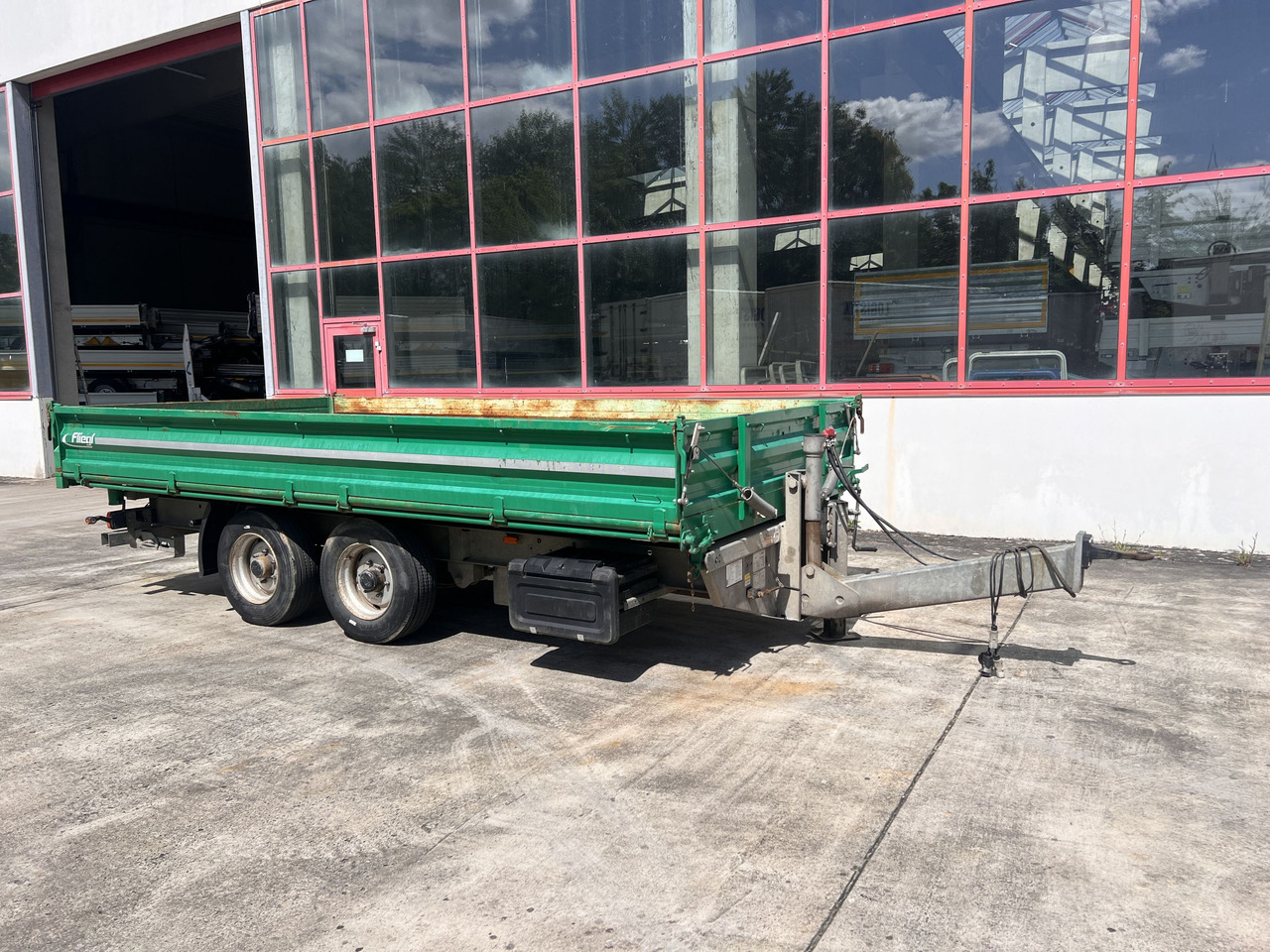 TK Tandemkipper- Tieflader, wenig Benutzt - Reboque basculante: foto 2 TK Tandemkipper- Tieflader, wenig Benutzt - Reboque basculante: foto 2