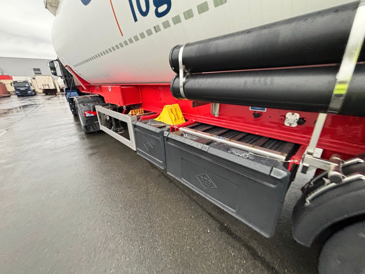 Feldbinder KIP 63.3 + E-Hydraulik - Semirreboque silo: foto 4 Feldbinder KIP 63.3 + E-Hydraulik - Semirreboque silo: foto 4