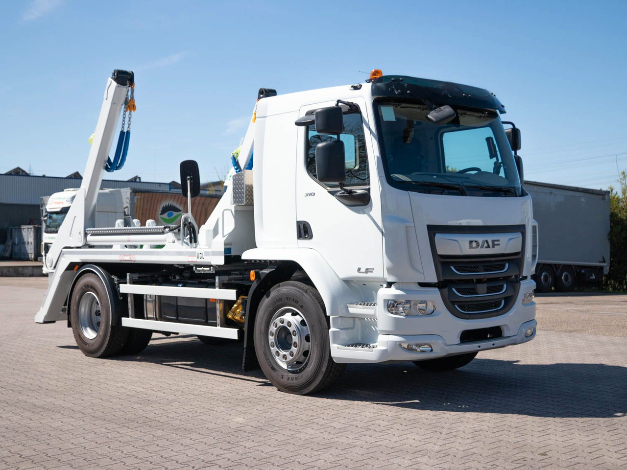 DAF FA LF 310 19t Absetzkipper VDL - Camião basculante: foto 3 DAF FA LF 310 19t Absetzkipper VDL - Camião basculante: foto 3