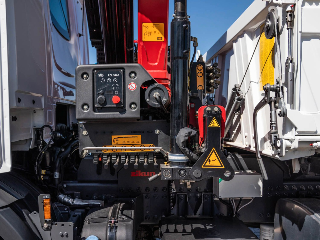 Camião grua, Camião basculante novo DAF FA XDC 370 Krankipper DAF XDC 370 FA Meiller Krankipper HMF: foto 11