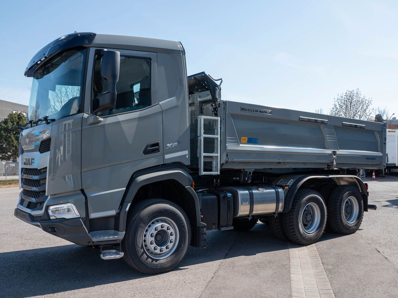 DAF FAT XFC 530 Meiller Trigenius D316 DAF FAT XFC 530 Meiller Trigenius D316 - Camião basculante: foto 3 DAF FAT XFC 530 Meiller Trigenius D316 DAF FAT XFC 530 Meiller Trigenius D316 - Camião basculante: foto 3