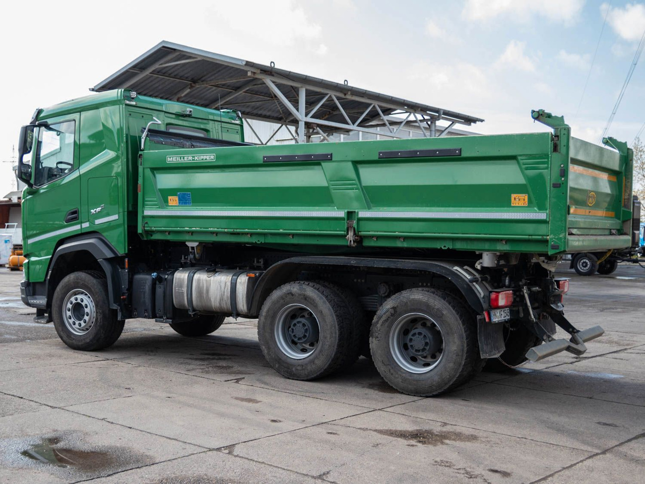 DAF FAT XFC 530 SL Meiller TRIGENIUS D 316 DAF FAT XFC 530 SL Meiller TRIGENIUS D 316 - Camião basculante: foto 5 DAF FAT XFC 530 SL Meiller TRIGENIUS D 316 DAF FAT XFC 530 SL Meiller TRIGENIUS D 316 - Camião basculante: foto 5