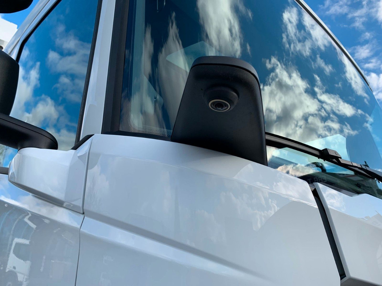 Camião transporte de bebidas DAF XD 370 FA Getränkeaufbau zikun: foto 22