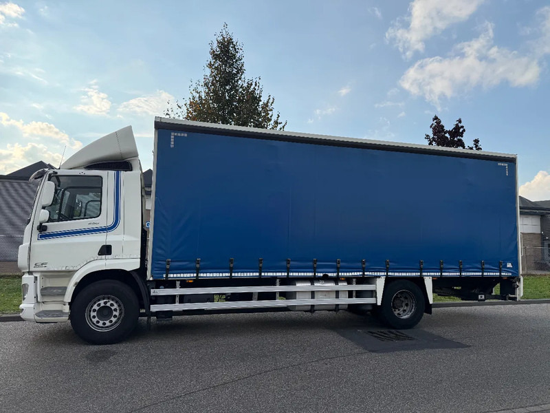 DAF CF 290 2016 - Camião furgão: foto 5 DAF CF 290 2016 - Camião furgão: foto 5