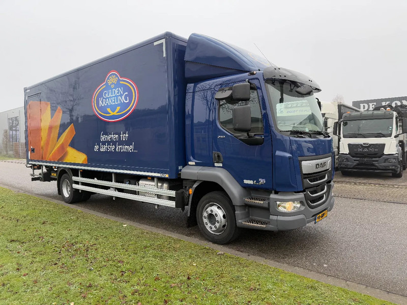 DAF LF 210 11.990 kg 10-2019 bj - Camião furgão: foto 2 DAF LF 210 11.990 kg 10-2019 bj - Camião furgão: foto 2