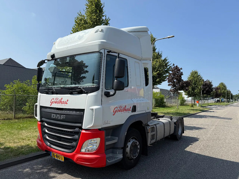 DAF CF 400 12-2016 only 805.000 km - Tractor: foto 1 DAF CF 400 12-2016 only 805.000 km - Tractor: foto 1