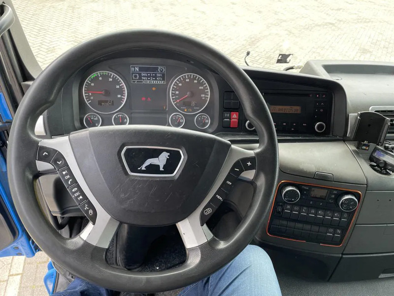 Fotografia de interior 2: Tractor MAN TGS 18.400 EURO 6 ! 3-2013 BJ