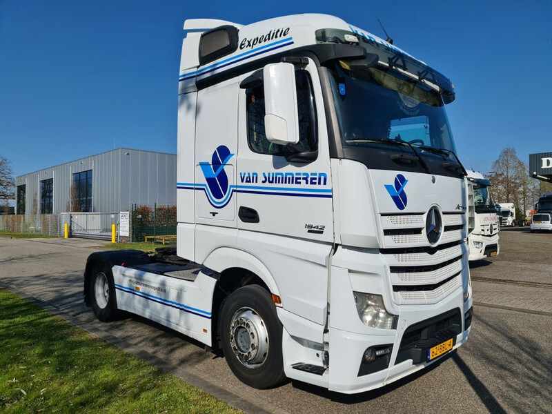 Mercedes-Benz Actros 1942 ACTROS 1942 EURO 5 !!! - Tractor: foto 2 Mercedes-Benz Actros 1942 ACTROS 1942 EURO 5 !!! - Tractor: foto 2