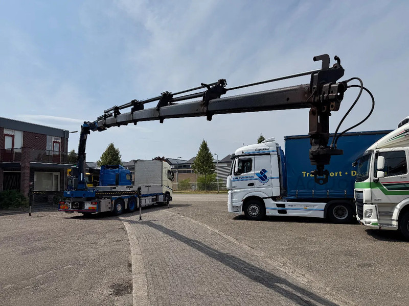 Volvo FH 460 6X2 euro 6 palfinger pk34002-sh - Camião grua: foto 4 Volvo FH 460 6X2 euro 6 palfinger pk34002-sh - Camião grua: foto 4