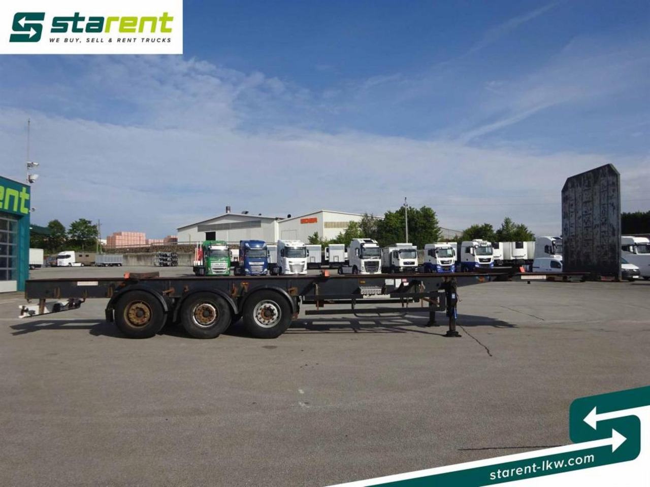 Schwarzmüller Holzrungenauflieger Liftachse TÜV gültig bis 09/25 - Semi-reboque transporte de madeira: foto 4 Schwarzmüller Holzrungenauflieger Liftachse TÜV gültig bis 09/25 - Semi-reboque transporte de madeira: foto 4